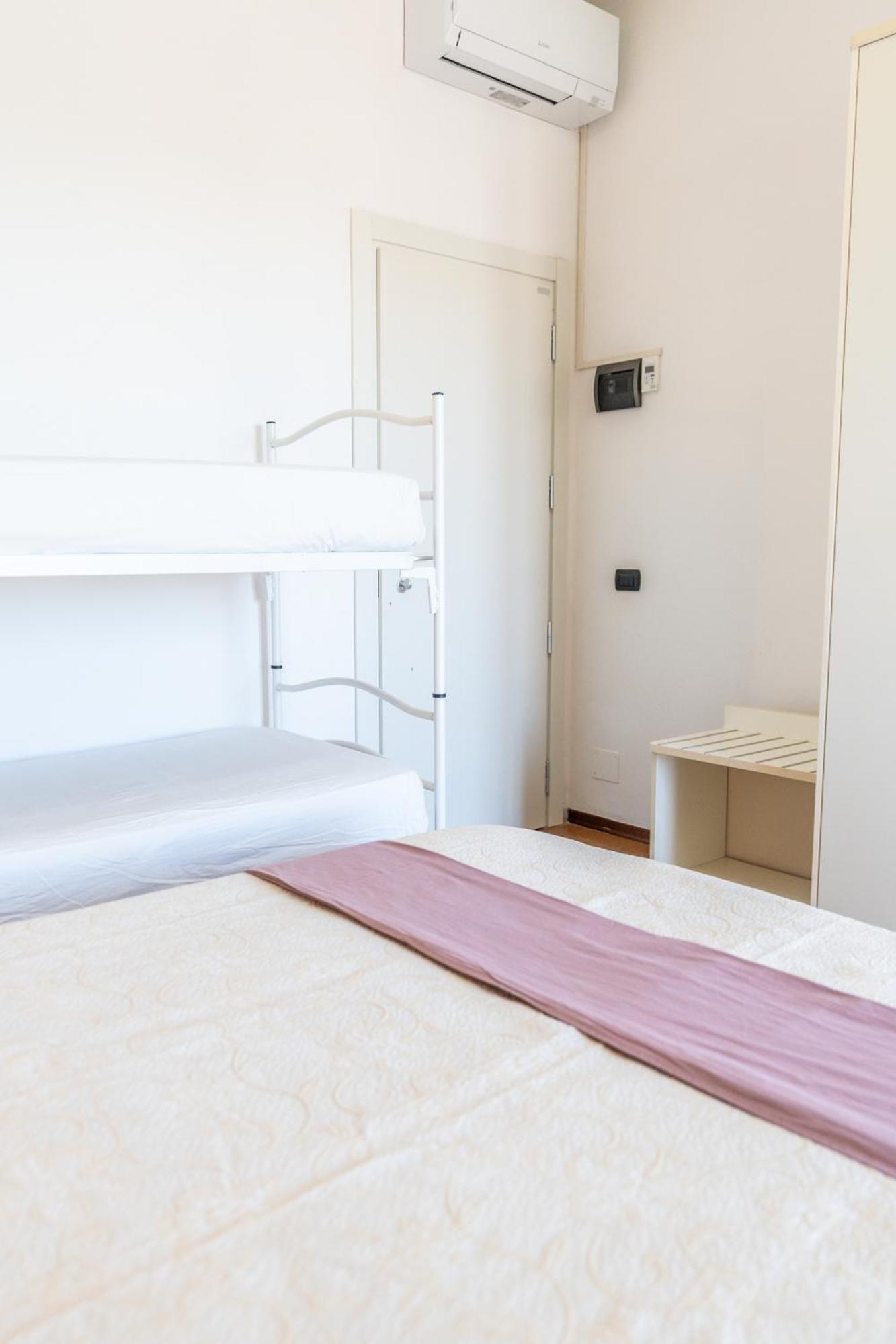 Comfort Quadruple Room