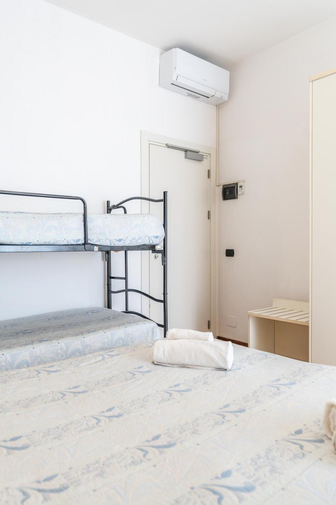 Comfort Quadruple Room
